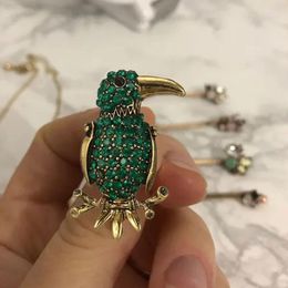 Brooches Fashion Green Colour Rhinestone Brooch Personality Versatile Woodpecker Animal Pin Corsage Jewellery