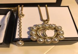 Fashion Square Alphabet Pearl Pendant Necklace Unisex Popcorn Chain Long Sweater Chain4496630