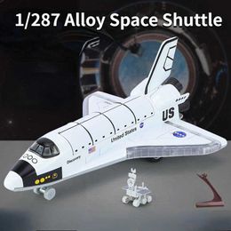 Aircraft Modle 1/287 alloy space shuttle toy military simulation aviation model. The wings of the aircraft can be illuminated as gifts for boys on both sides s2452089