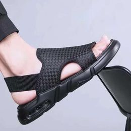 2024 Мужские повседневные кроссовки с сандалиями модная летняя кожа