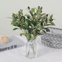 Decorative Flowers Elegant Artificial Olive Branch Plastic With Fruit Leaf Handmade Green Fake Plants Desktop Decoration