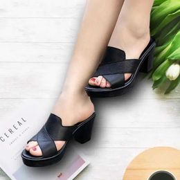 Dress Shoes Women Summer New High Heels Slippers Feamle Thick Heel High-heeled Casual Shoes Outdoor Heel Slippers Footwear Zapatos De Mujer H240521 Q2Y3