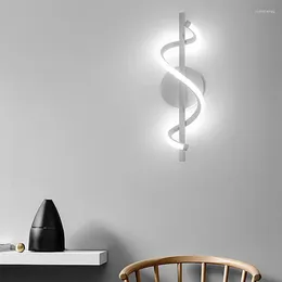 Wall Lamps Modern Minimalist LED Lamp Nordic Luxury Decor Bedside Light El Residential Villa Indoor Creative Metal