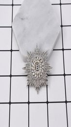 Pins Brooches 2021 Full Crystal Runway Baroque Star B Word Brooch Coat Snowflakes Accessories8341698