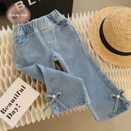 Fashion Baby Girl Bow Jean Flare Pant Infant Toddler Child Elegant Preal Denim Trousers Bell-bottomed Pant Baby Clothes 1-7Y 240521