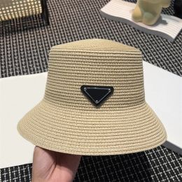 Designer Womens Bucket Hats Fashion Straw Hat Unisex Fishermans Cap for Men Woman Wide Brim Caps Summer Bucket Outdoor Triangle Hats Beach Hats