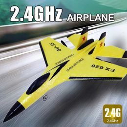 Aircraft Modle FX620 RC aircraft toy Cessna 150m jet Su35 electric foam flyer remote control hawker glider aircraft model 2.4G hand swing wingspan s2452089
