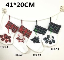 Cat Dog Paw Stocking Christmas Sock Decoration Snowflake Footprint Pattern Xmas Stockings Apple Candy Gift Bag for Kid Whole D8680084