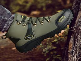 Men Outdoor Climbing Shoes Waterproof Hiking Shoes Breathable Tactical Combat Army Boots New Nonslip Trekking Sneakers For Men5334665