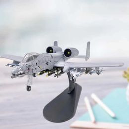 Aircraft Modle 1/100 scale die cast realistic aviation American A-10 attack aircraft fighter model toy w/display rack S545213811