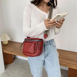 Shoulder Bags Fashion Saddle Crossbody Bag Women Soft Leather Casual Chest Belt Packs Zipper Phone Pouch Ladies Handbag Sling Purse