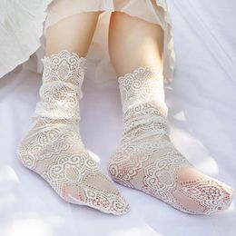 Women Socks Sexy Lace Flower Fashion Ultra-thin Transparent Summer Japan Style Hollow Mesh Crew Harajuku Retro Long Kawaii