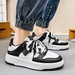 Casual Shoes Men's Sneakers Fashion Fall Pattern Lace Up Platform Vulcanised Brand Design Couples