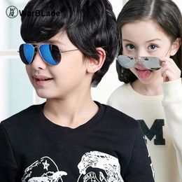 Fashion Polarised Kids Sunglasses Kids Boys Girls Classic Design Silver Frame Blue Lens Pilot Sun Glasses For Children 240521