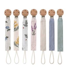 Pacifier Holders Clips# New cotton linen baby pacifier clip flower printed dummy pacifier holder with three hole wooden pacifier clip pacifier chain d240521