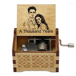 Decorative Figurines A Thousand Years Vampire Movie Music Box Handed Wooden 18 Tones Wedding Romance Song Girlfriend Year Christmas Gift