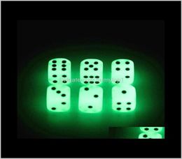 Gambing Leisure Sports Outdoors Drop Delivery 2021 Luminous 16Mm D6 Glowing Dice Bosons Drinking Games Funny Family Game For Par7761318