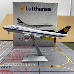 Aircraft Modle 1/400 Scale Aeroplane Model Toy B747-8 Aircraft Lufthansa D-ABYT D-ABYA Diecast Metal Alloy Plane Model Toy For Collection Y240522
