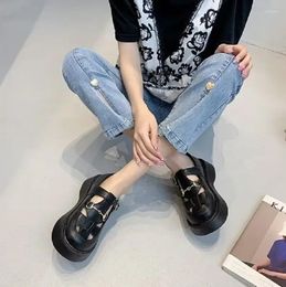 Casual Shoes Comfort 2024 Summer Sandals Women Sneakers Mesh Platform Trainers Flat Heels Female Cutout Slippers