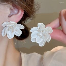 Stud Earrings French Elegant Crystal Acrylic Flower For Women Exaggerated Fashion Retro Jewellery