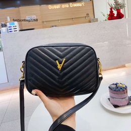 Top Handbag Designer Women's Bag Fashion Single Shoulder Crossbody Bag Trend All-in-one Underarm Bag Small Handbag Coin Purse For Men And Women ATM5