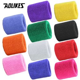 AOLIKES 1PCS Wrist Brace Support Wrap Tennis Wristband Sport Sweatband for Gym Basketball Volleyball Hand Sweat Band Polsband L2405