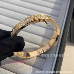 Carrtter Designer Screw Bangle Bracelet Fashion Luxury Jewelrys Trendy 18K Gold Diamond for Women Men Nail Bracelets Silver Jewelry Bracelet M8V8