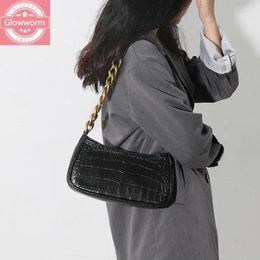 Shoulder Bags Pure Color Chain Fashion Women Messenger Bag High Quality Stone Pattern Baguette 2024 Handbags And Purse