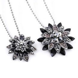 Pendant Necklaces Black Dahlia Necklace Vintage Flower Crystal Pendant Emblem Mens Necklace Pin Jewellery d240522