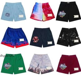 Eric Emmanuels shorts esportivos Eeic Emanuel Shorts 1 Eric Mens Mesh Swims Designer Emmanuels Basketball Womens calças curtas Correndo Cloud Top Fiess Loose