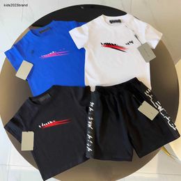 New kids tracksuits Summer boys Round neck short sleeved suit baby clothes Size 100-150 CM Wave pattern printing T-shirt and shorts 24May