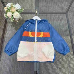 Top autumn coat for kids boy windproof jacket fashion Child Hooded jacket Size 100-160 CM Splicing design Baby Autumn Outwear Sep10