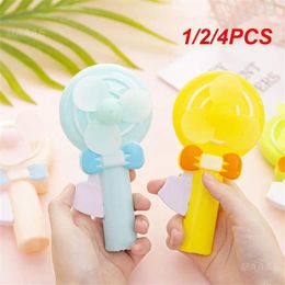 Decorative Figurines 1/2/4PCS Hand Pressure Fan Portable Without Battery Mini Summer Cartoon Held Random Colour Press Cute For Children