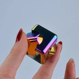 Square Decompression Spinning Top Dice Cube AntiAnxiety Fingertip Toys Hand Fidget Spinner Vent Flipo Flip For Children 240514