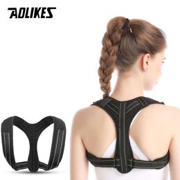 AOLIKES Posture Corrector for Men and Women - Upper Back Brace Straightener with Adjustable Breathable Clavicle Support L2405