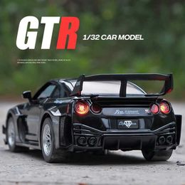 Diecast Model Cars 1 32 Skyline Ares Nissan GTR CSR2 Alloy Sports Car Model Diecast Metal Racing Car Model Simulation Sound and Light Kids Toy Gift
