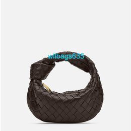 Women's Luxury Bag Botte Venets Mini Jodie Handbag Mini Intrecciato Leather Top Handle Bag Lambskin Leather with Soft Rounded Shape and Signature Knot Fondant WLJX