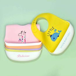 Bibs Burp Cloths Baby bib silicone lunch apron waterproof soft salt water drip banana bib feeding cute cartoon print adjustable for children girls and boys d240522