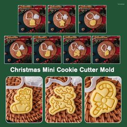Baking Moulds Christmas Mini Cookie Cutter Mold Plastic 3D Santa Decorating Man Gingerbread Pastry Stamp Cake DIY Tools Cartoon Biscuit E