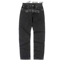 Vetements pants Men Jeans Real High Quality Men Women Survetements Designer Jeans Fashion Pants Embroidered Lettered Straight Leg Pants vetements t shirt 464