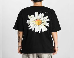 Harajuku Daisy Flower Print Tshirts Casual Streetwear Short Sleeve Tops Tees Men Hip Hop Fashion Summer T Shirts Male8377315