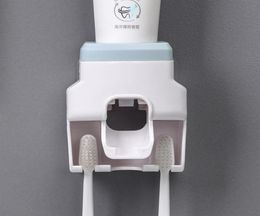 Creative Wall Mounted Automatic Toothpaste Dispenser And Small Toothbrush Holder Toothpaste200L1104537