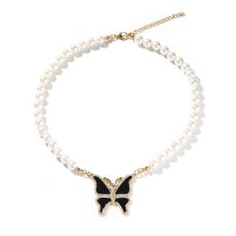 New Arrived Butterfly Pearl Necklace Vintage Diamond Collarbone Chain for Men Women