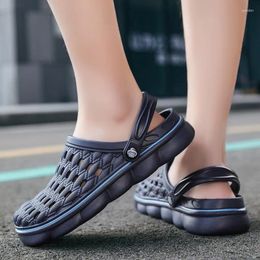 Casual Shoes Zapatos Hombre 2024 Men Women Beach Slippers Outdoor Sandals Home Garden Comfy Unisex Fashion Clogs Water