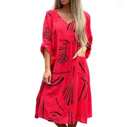 Casual Dresses Women Dress V Neck Three Quarter Sleeves Loose Patch Pocket Printed Knee Length Midi