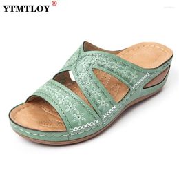 Slippers Summer Women Rome Retro Casual Shoes Thick Bottom Open Toe Sandals Beach Slip On Slides Female Sexy Embroider