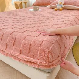 Bedding sets WOSTAR Warm winter plush fitted sheet elastic mattress protector cover fluffy coral fleece bedsheet single double bed king size H240521 FC3J