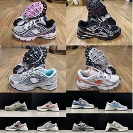 New Style designer shoes sneakers 740 mens trainers running shoes New 740 men women blue light camel white grass green sea salt red bean low Walking shoes