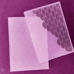 Paper With Wavy Fish Scale Lace Embossing Folder, Scrapbook 2d Cutting Mold, Template, Card Printing Supplies