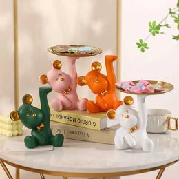 Action Toy Figures Creative Cute Bear Porch Tray Key Storage Decoration Living Room TV Cabinet Desktop Light Luxury Home Gift H240522